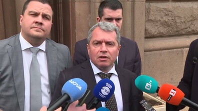 „Има такъв народ“: Поискахме президентът да свика КСНС, но тя отказа