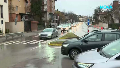 Напрежение сред родители, след като 12-годишно дете беше блъснато от автомобил до училище в София