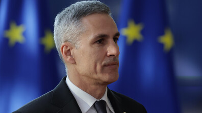 Премиерът: Щабът залага на предвидимост и следи за непазарно поведение заради кризата в Близкия изток