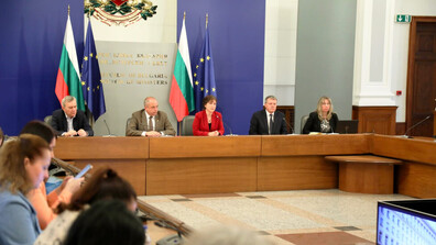 Започна разпределението на бюлетините за изборите, МВР със засилен контрол