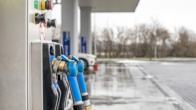 Нови рекорди в цените на горивата в Германия