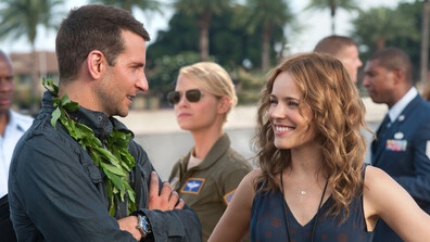 Брадли Купър и Рейчъл Макадамс в заплетен любовен триъгълник по NOVA