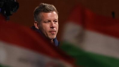 Петер Мадяр предлага Вишеградската четворка да се разшири до осморка