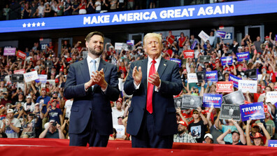 Джей Ди Ванс: Тръмп се стреми не към частично, а към голямо споразумение с Иран