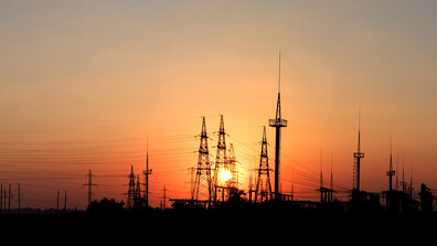 Спад на енергийните цени след отварянето на Ормузкия проток