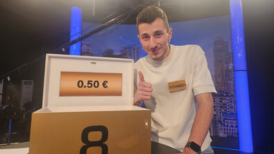 Символична печалба в "Сделка или не"