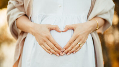 Началото на бременността: Промени в тялото и начини за облекчение