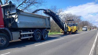 Асфалтират трасетата за Джиро д’Италия в Бургаска област