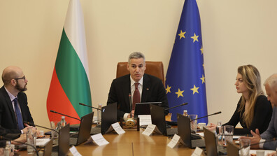 Служебният кабинет се събира на заседание