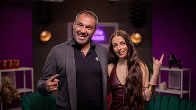 Михаела Маринова: За сцената, съмненията и пътя към себе си