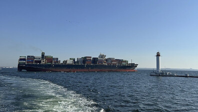 Руски дронове удариха товарен кораб под чужд флаг в района на Одеса