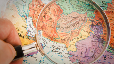 Иранският външен министър се връща в Пакистан за нов кръг разговори