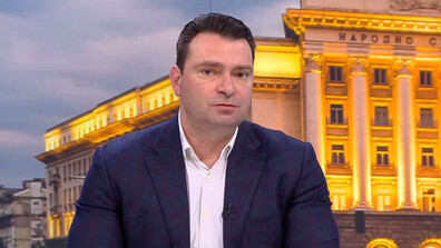 Калоян Паргов: На тези избори „Радев изяде БСП”
