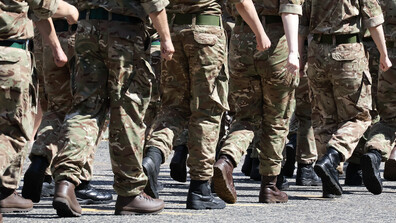 Колко и кои са европейските страни със задължителна военна служба