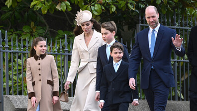 Уилям и Катрин отбелязаха 15-ата годишнина от сватбата си със снимка от великденската ваканция (СНИМКА)