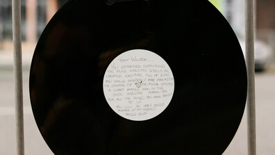 Почина основателят на групата Hot Chocolate