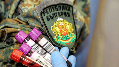 Близо 3000 военни са дарили кръв от началото на годината