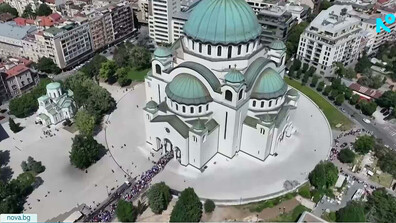 Хиляди се стекоха в Белград, за да видят Пояса на Света Богородица (ВИДЕО)