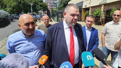 Делян Пеевски за разпита на кмета на Кърджали: Огромен скандал и полицейско насилие навръх Курбан Байрам