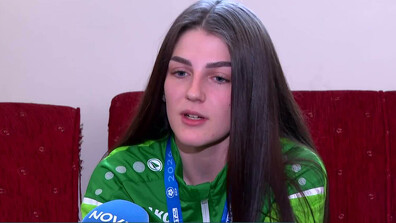 Теодора Цанева е европейска вицешампионка по карате