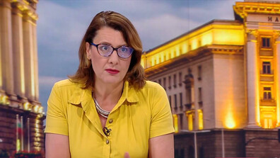 Весела Чернева: Ако видим дългосрочно затъване на САЩ в Близкия Изток, въпросът за спасяването на мира в Европа ще остане в ръцете на европейците