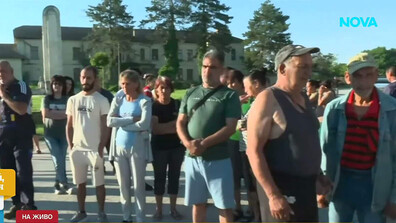 Протест срещу тежкотоварния трафик в павликенското село Михалци