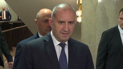 Румен Радев: Няма да допуснем санкции срещу Русия, които да рефлектират върху българската икономика