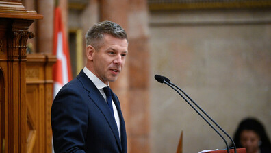 Унгарският премиер инициира отстраняването на президента