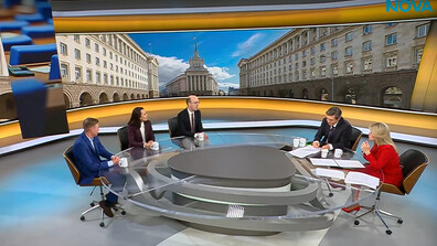 Месец и половина на власт: Какви заявки дава кабинетът „Радев"