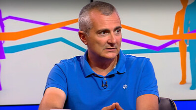 Нашите мантинели са декори за филм, смята бившият министър на младежта и спорта