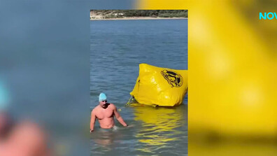 Русенец е на път да постави рекорд в ледени води