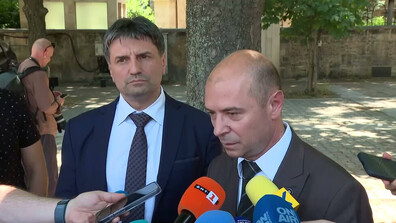 СДВР залови ТИР, превозващ 20 тона лесно запалим товар, движил се с две спукани възглавници и разкачен заден мост