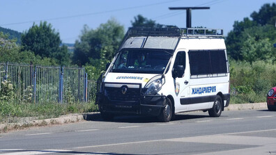 Спецоперация на МВР в Габрово, на място има жандармерия и КПП-та