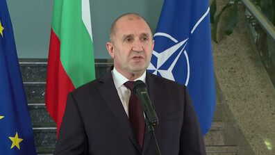 Румен Радев: В следващите 15 месеца България ще плаща на единствено ако доставя газ през „Боташ“