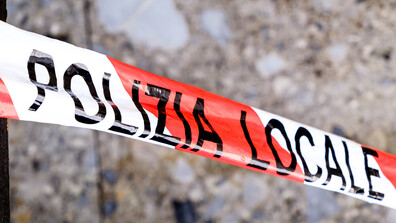 Рухна част от сградата на съдебната палата в италиански град