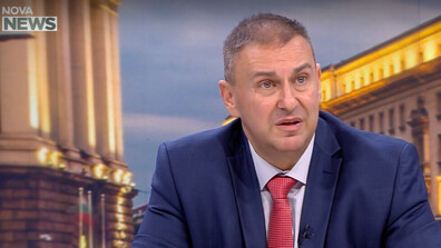 Дигиталното евро няма да замени парите в брой, увери евродепутат