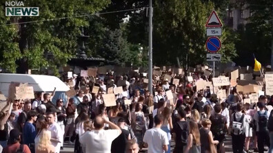 Протести в Киев след оставката на военния министър Михайло Федоров