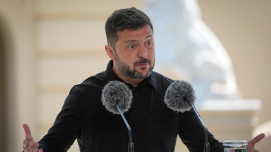 Зеленски: Унищожихме руски бомбардировач ракетоносец в град Енгелс