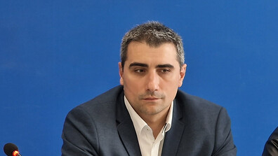 Кметът на Пазарджик подава сигнал до прокуратурата и МВР заради видео, което показва как взема подкуп