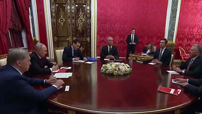 Пратениците на Тръмп говориха три часа с Владимир Путин