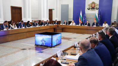 Министри и областни управители обсъдиха превантивни мерки срещу наводнения през есента