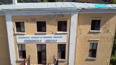 „Тревненската школа“ посреща втора учебна година без покрив
