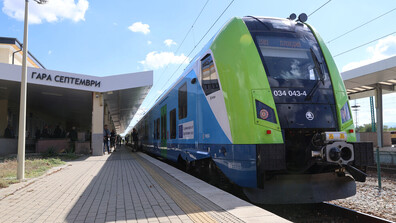 БДЖ ще разполага с 60 нови мотриси до май 2027 г., закупени по ПВУ