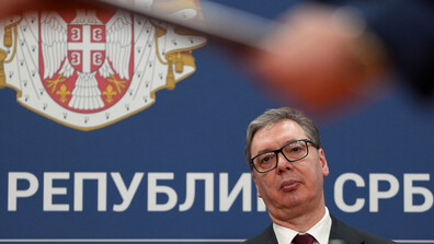 Сръбският президент Александър Вучич подаде оставка