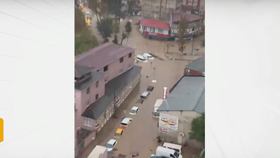 Тежки наводнения в Гърция и Турция (ВИДЕО)