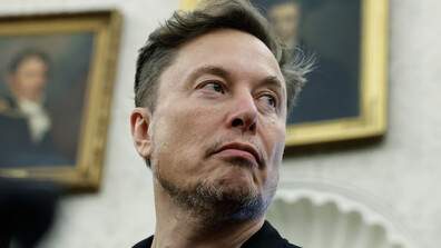 Мъск обеща да подари по една своя акция от SpaceX на всяко дете в САЩ