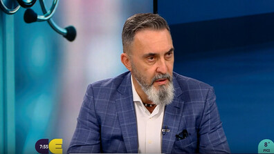Проф. Калоян Давидов: Ако един лекар има достатъчно пациенти, той няма какво да прави в политиката, защото няма време