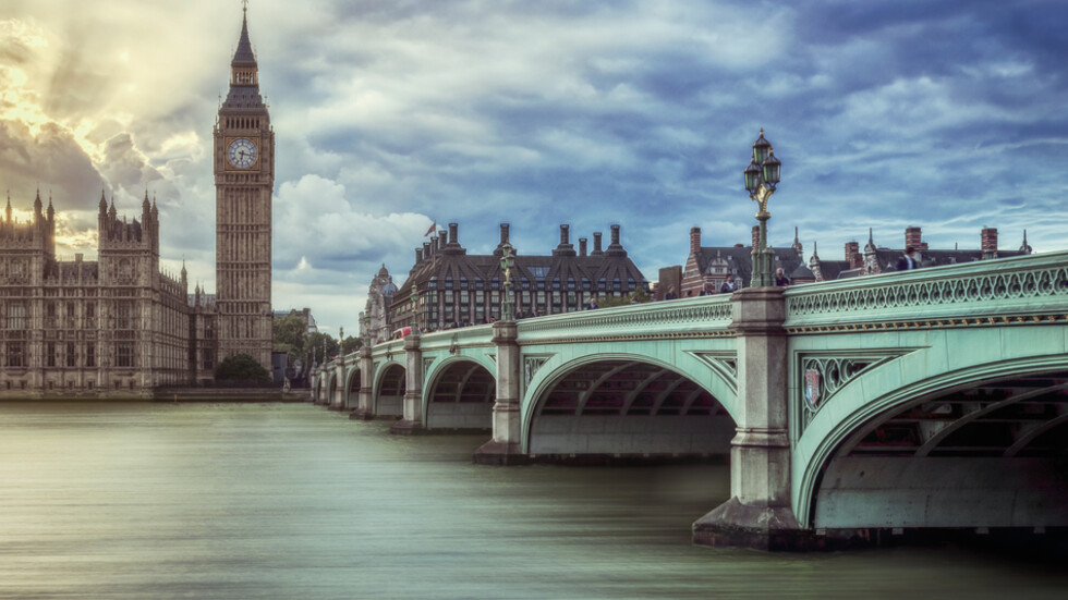 Резултат с изображение за „Уестминстърския мост“"
