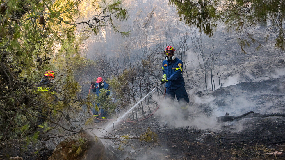 Μερικώς περιορισμένες οι φωτιές κοντά στην Αθήνα – Περιστατικά – Κόσμος – Ειδήσεις NOVA