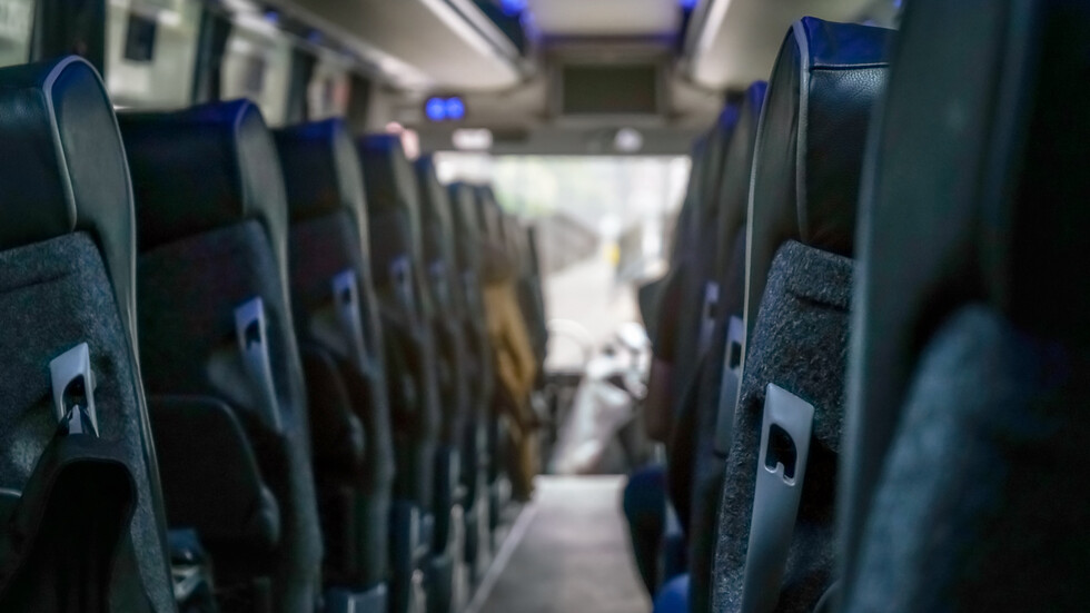 „НА ТВОЯ СТРАНА”: Ще поскъпне ли превозът с автобус, влак и такси